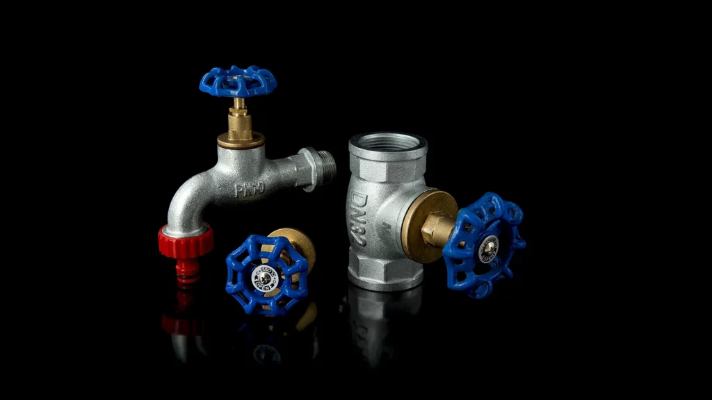 Zawory żeliwne i czerpalne